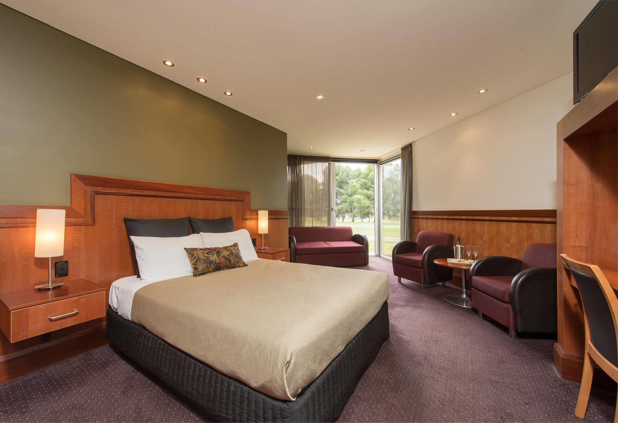Renmark Country Club Exterior photo